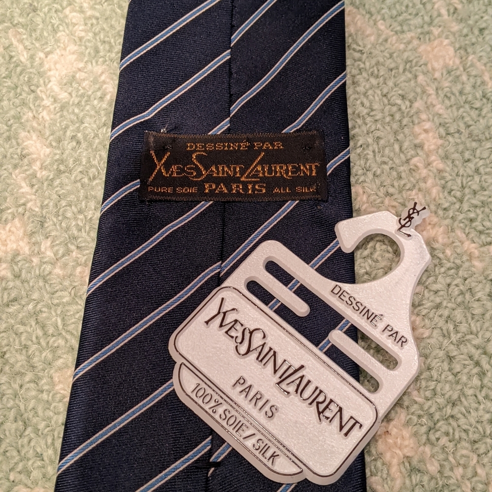 Yves Saint Laurent classic blue striped tie. - Picture 3 of 3